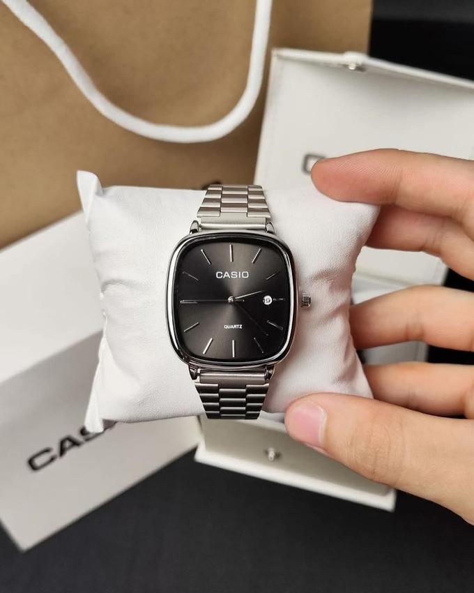 C A S I O Luxurious 36mm Watch - Water Resistant | Transferred steel